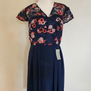 NORDSTROM V-NECK CROCHET MIDI DRESS - NAVY - SIZE 8